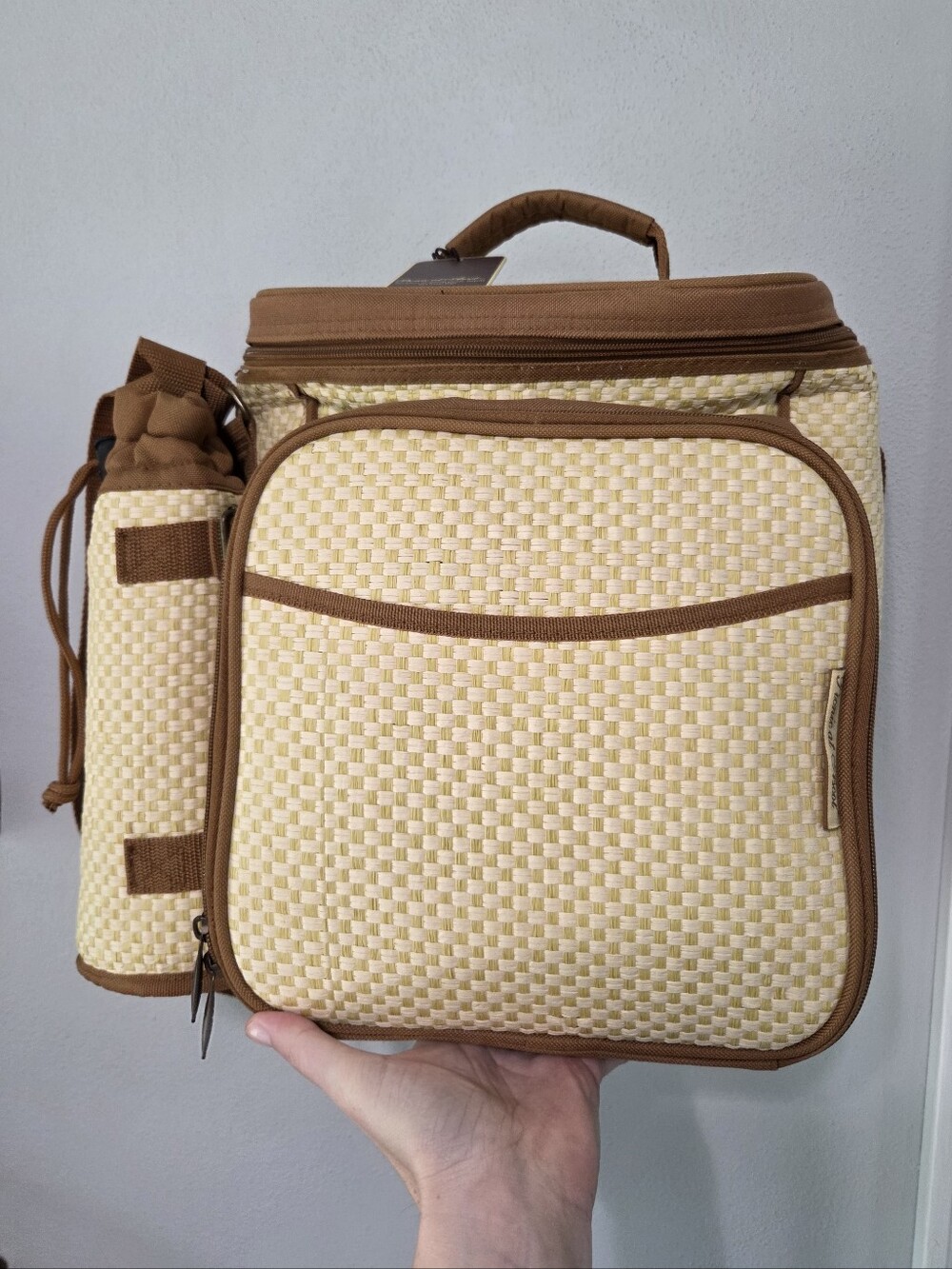 NEW Picnic At Ascot Picnic Basket Insulated Service for 2 Natural Weave & Brown